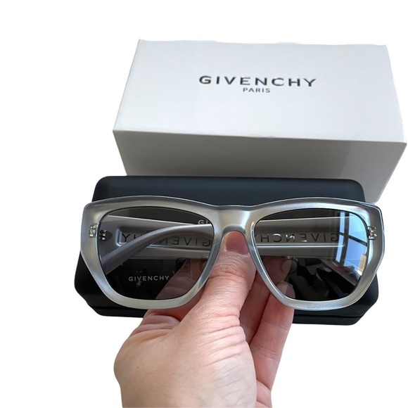 Givenchy GV 7202 Logo Sunglasses Silver - Picture 9 of 9